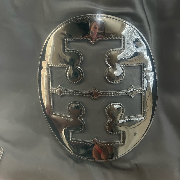 Tory Burch Ella Patent Tote - Picture 2 of 5